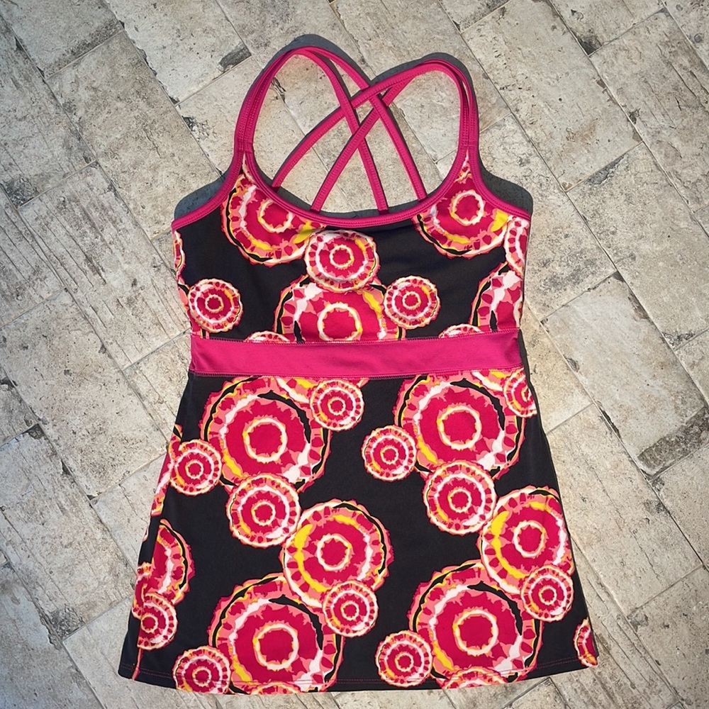 Soybu strappy shelf sports bra , athletic tank top. Tie dye pink/yellow Size S